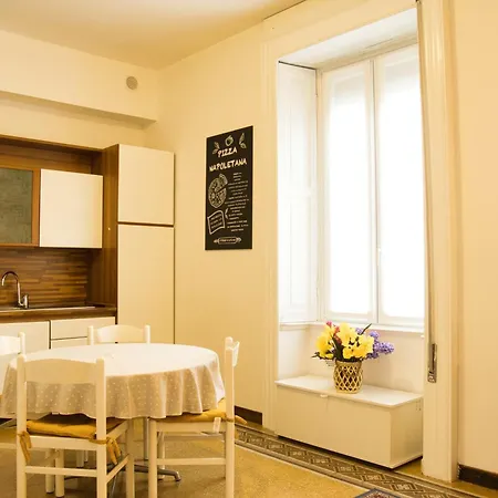 Pizza Pizzoccheri House شقة ليكو